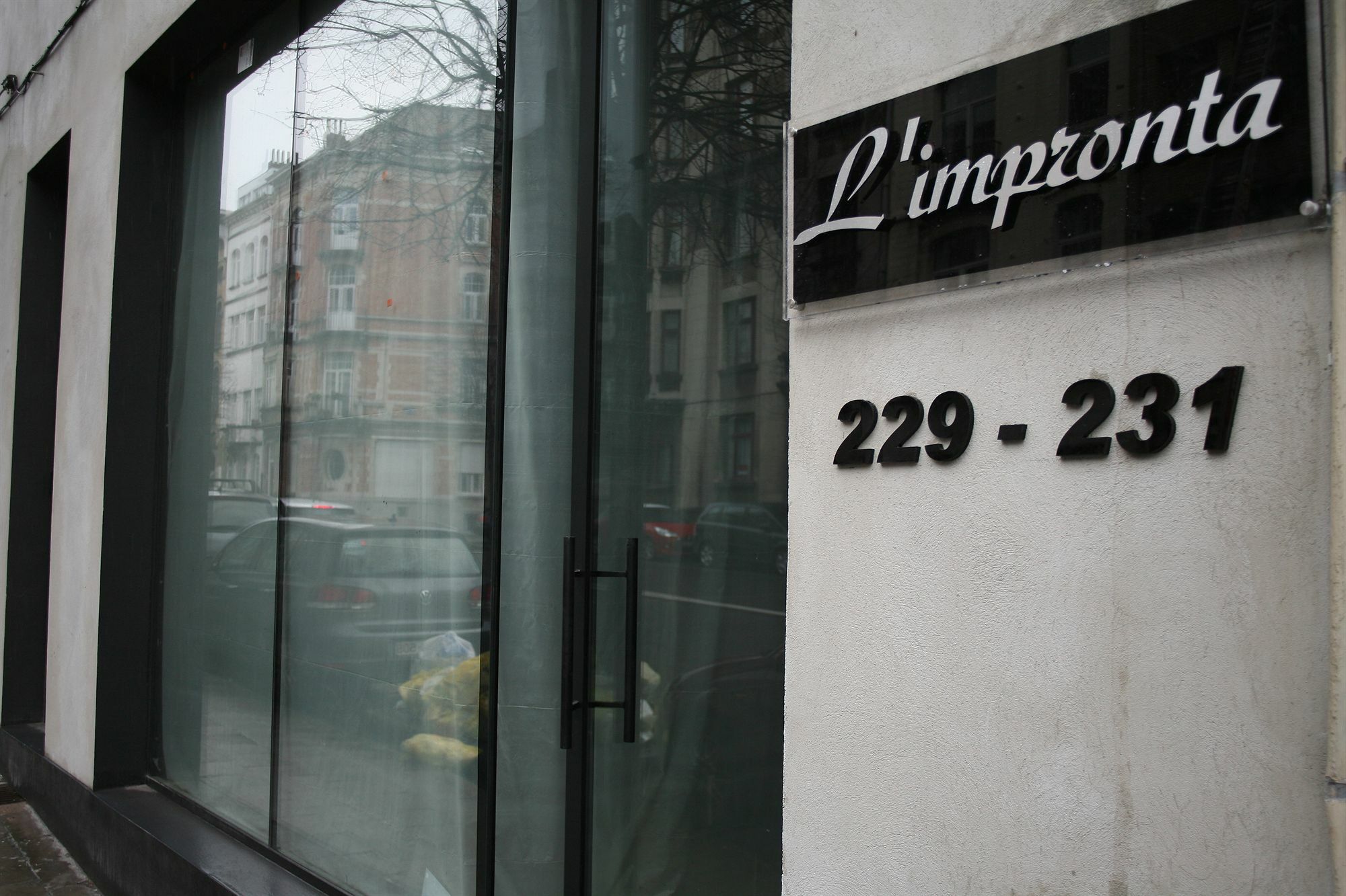 Etterbeek Aparthotel L'Impronta المظهر الخارجي الصورة